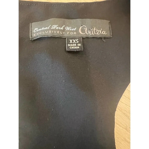 Central Park west exclusively for Aritzia layered tank top - Picture 3 of 4